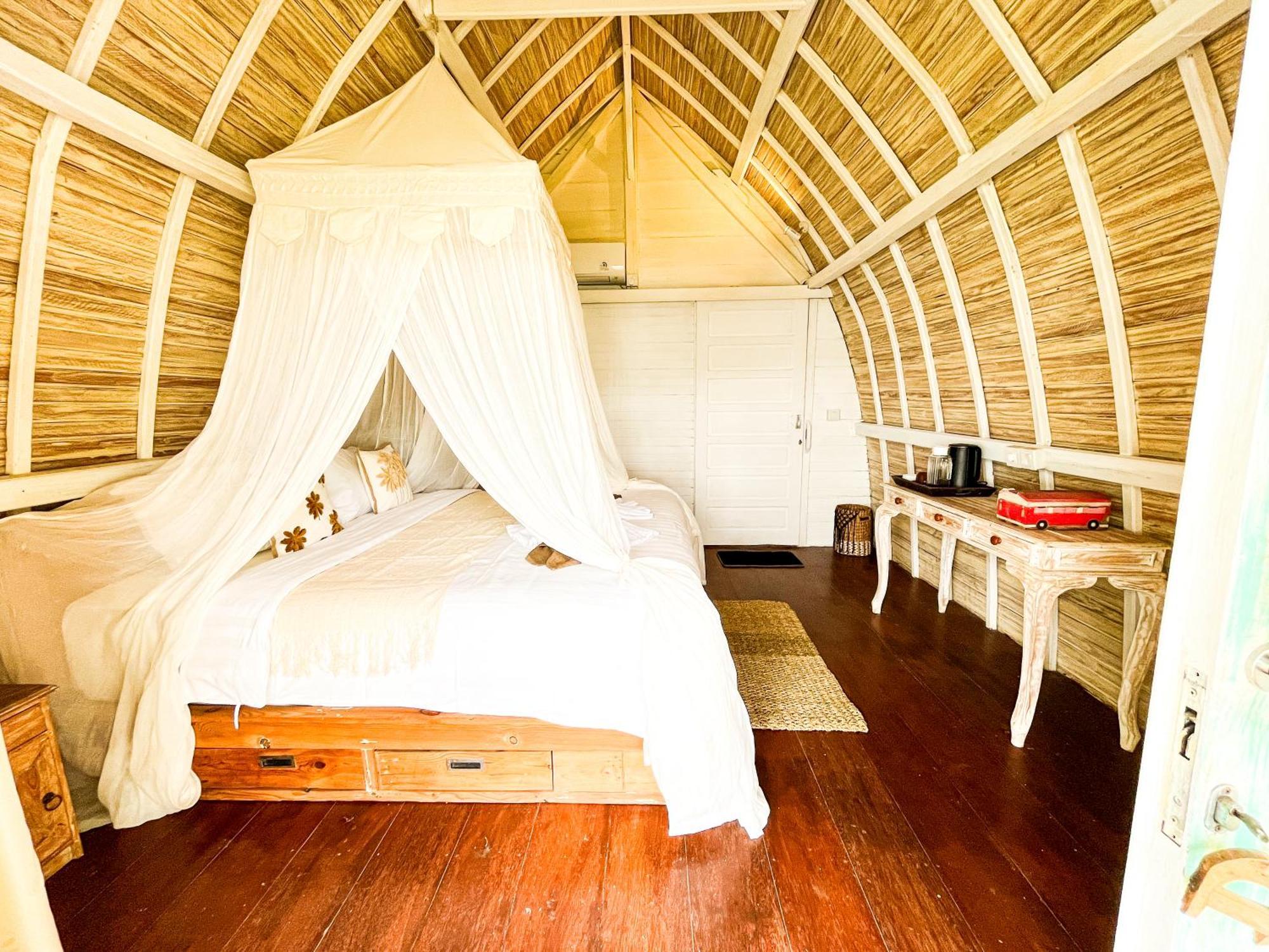 The Edge Lembongan Villa Exterior foto